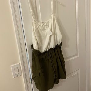 Xlarge shorts romper  worn once